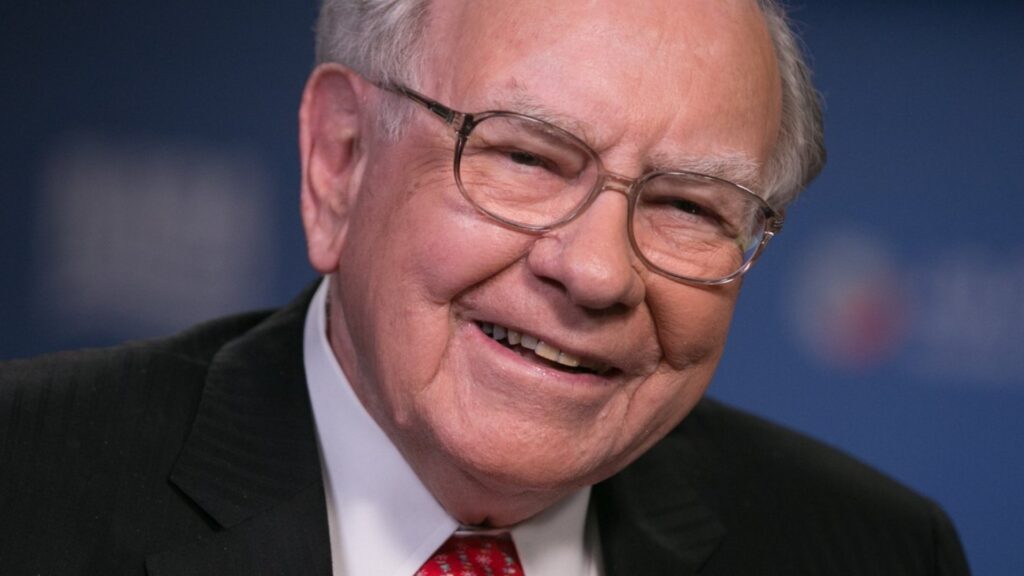 Warren Buffett’s Net Worth is 117.5 Billion USD