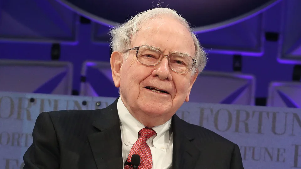 Warren Buffett’s Net Worth is 117.5 Billion USD